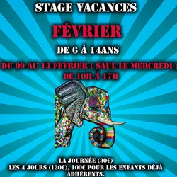 A colorful poster announcing a circus workshop during the February school holidays for children aged 6 to 14 in Saint-Junien. The image shows a stylized, multicolored elephant on a radiant blue background, with the dates February 9th to 13th and the hours