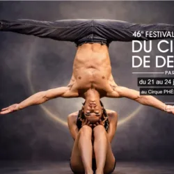 Promotieafbeelding voor het 46e Festival Mondial du Cirque de Demain, waarop een duo acrobaten een spectaculaire balanceeract uitvoert. De voorstellingen vinden plaats van 21 tot en met 24 januari 2027 in het Cirque Phénix in Parijs.