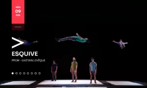 ESQUIVE Une structure et trois trampolines.