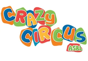 Logo di Crazy Circus ASBL in grandi lettere multicolori blu, rosse, gialle, verdi e arancioni su sfondo bianco.