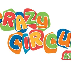 Logo di Crazy Circus ASBL in grandi lettere multicolori blu, rosse, gialle, verdi e arancioni su sfondo bianco.